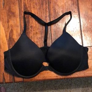 Black Victoria’s Secret bra